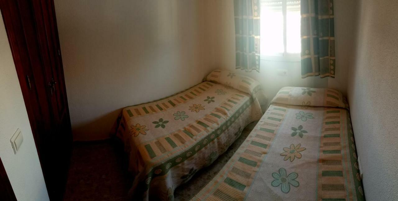 Apartamento Villamartin, Tranquilo Y Con Parking Конил-де-ла-Фронтера Екстериор снимка